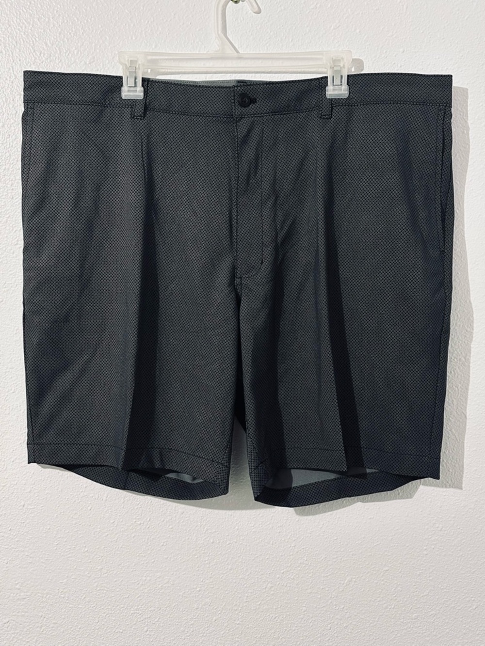 Ben Hogan Men's Black Micro-Pattern Flat Front Shorts